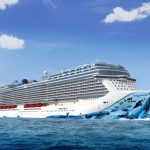 נורוויג’ין בליס: חופשת שיט מאושרת באלסקה או בקריבים