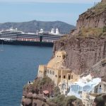 חלק מחברות הקרוזים מייקרות את תעריפי דמי השירות