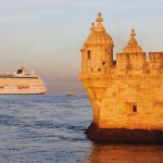 חברת קריסטל קרוזס גאה להציג את ‘מועדון ארוחת הערב’