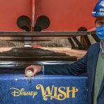 טקס הטמעת המטבע ב- Disney Wish של דיסני קרוז ליין