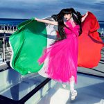 קוסטה טוסקנה תארח תצוגת אופנה לפני היציאה להפלגת הבכורה