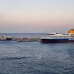 יוון מכפילה את הסובסידיות למעבורות ומקדמת מהפכה בתיירות האיים