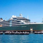 סיבורן ערכה טקס השקה לא שגרתי ל-Seabourn Pursuit