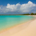 Half Moon Cay: יעד מרכזי במסלולי קרניבל 2026 ו-2027