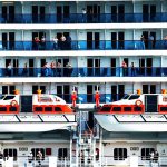 חברות השייט מחדדות את קוד ההתנהגות במרפסות החדרים