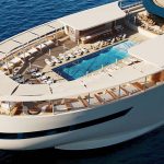 פור סיזנס מרחיבה את הצי: מימון מובטח לספינה יוקרתית שנייה