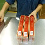 מבצע בלב ים: 150,000 סיגריות נמצאו במזוודות נוסעות שייט