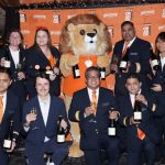 היין המבעבע של Holland America זכה להכרה עולמית