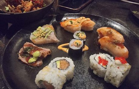 Explora II – שף גורמה מנווט בין טעמים, וגלי הים הם רק התפאורה