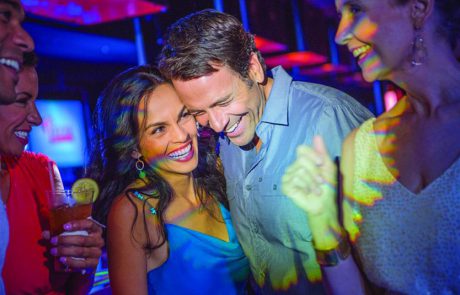 נורוויג’ן קרוז ליין: באיזה בר או טרקלין תבחרו הלילה ?