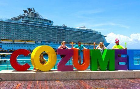 נמל הקרוזים הפופולרי יארח השבוע למעלה מ- 110,000 נוסעים