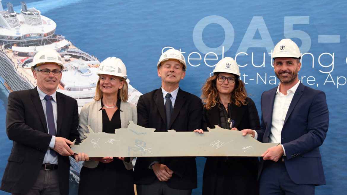 בניית האנייה החמישית מסדרת אואזיס יצאה לדרך