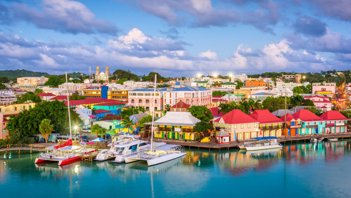 קרניבל קרוז ליין: “אנטיגואה אאוט”