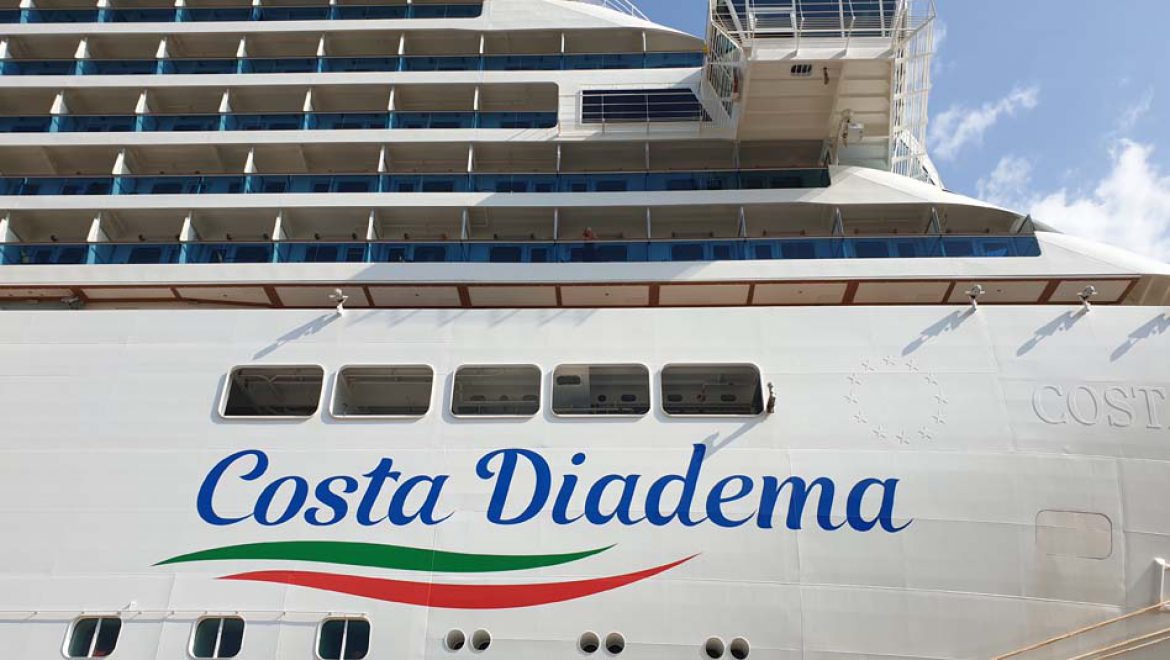 קוסטה דיאדמה הפליגה היום מגנואה שבמחוז ליגוריה