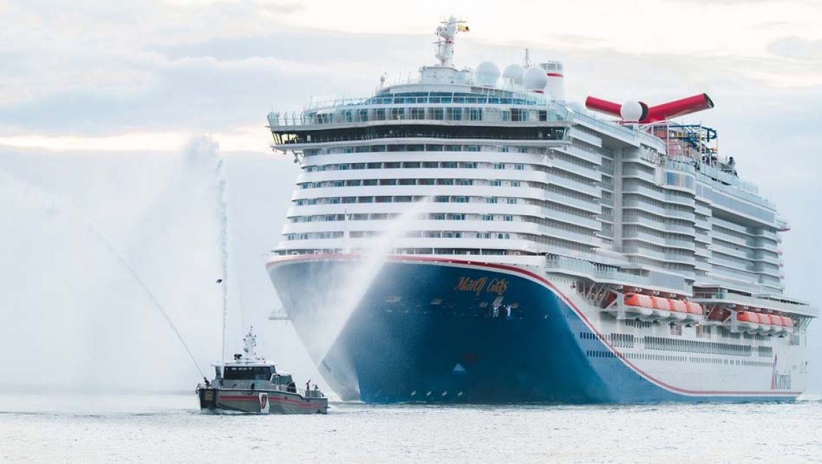 מרדי גרא של קרניבל קרוז ליין הגיעה לפורט קנברל