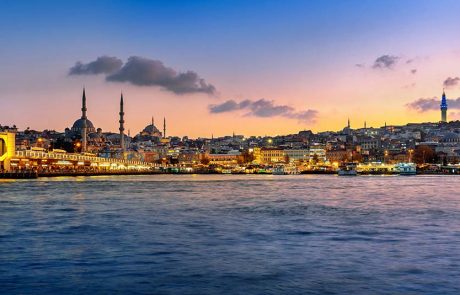 המתח הדיפלומטי גולש לים: אוניית קרוזים סורבה לעגון בנמל