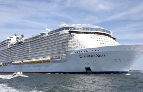 Wonder of the Seas עושה דרכה למיאמי