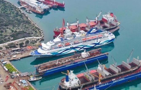 קראון איריס של מנו ספנות חוזרת לחיפה לאחר עבודות שדרוג