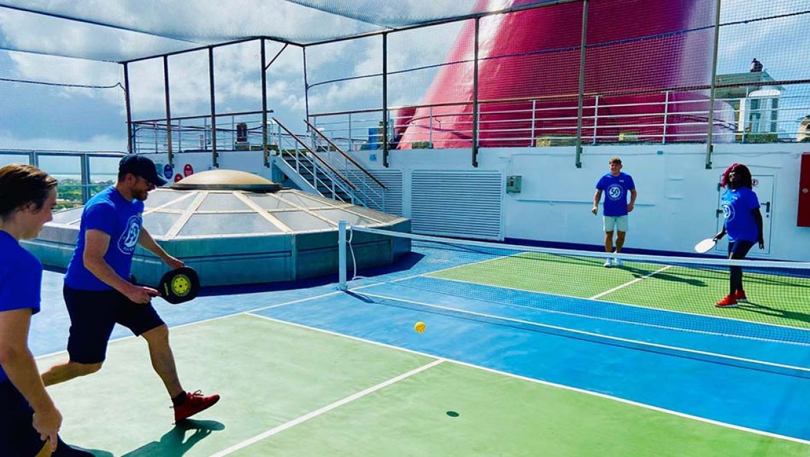 קרניבל קרוז ליין מאמצת את הטרנד: פיקלבול בגובה הגלים