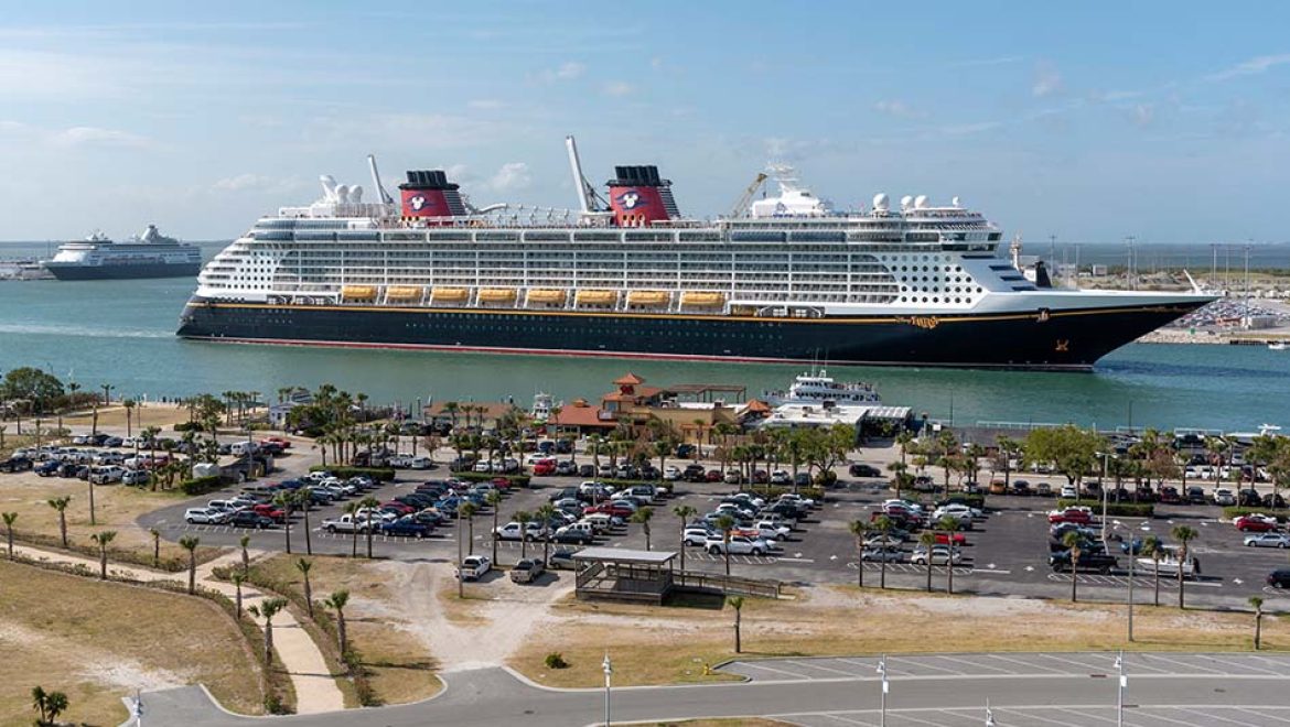 סוף עידן: נמל מיאמי הודח מהתואר ‘נמל השייט העמוס בעולם’