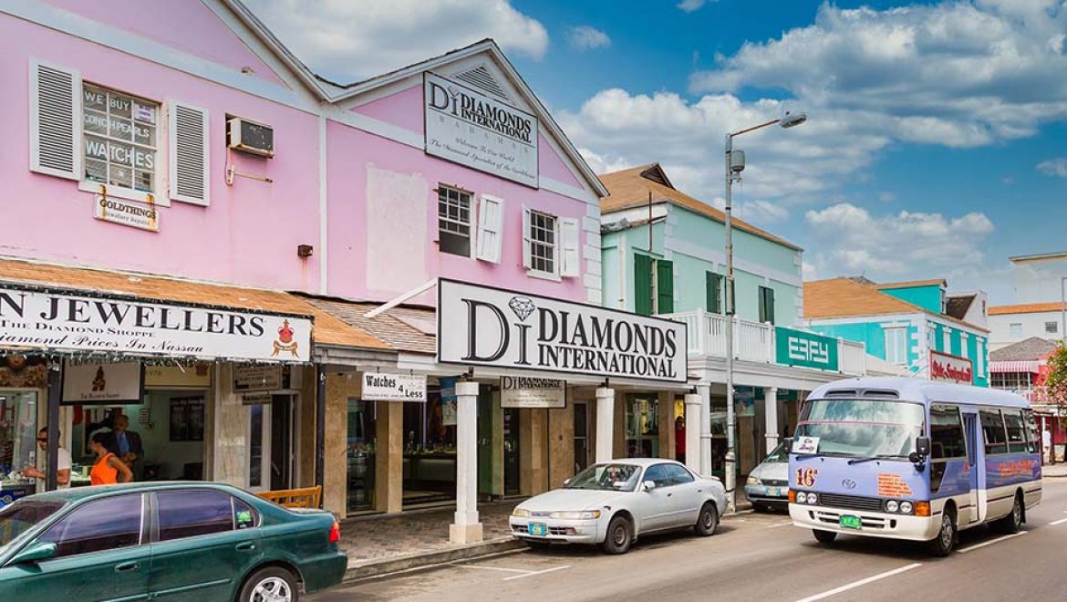 Oceania ו-Regent במיזם קניות יוקרתי חדש בים