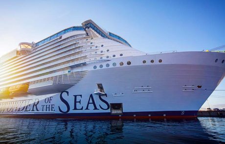 האונייה הגדולה בעולם הצטרפה לצי רויאל קריביאן אינטרנשיונל