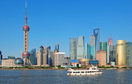 שייט משנה מסלול: אגרות הנמל של סין מטלטלות את אסיה