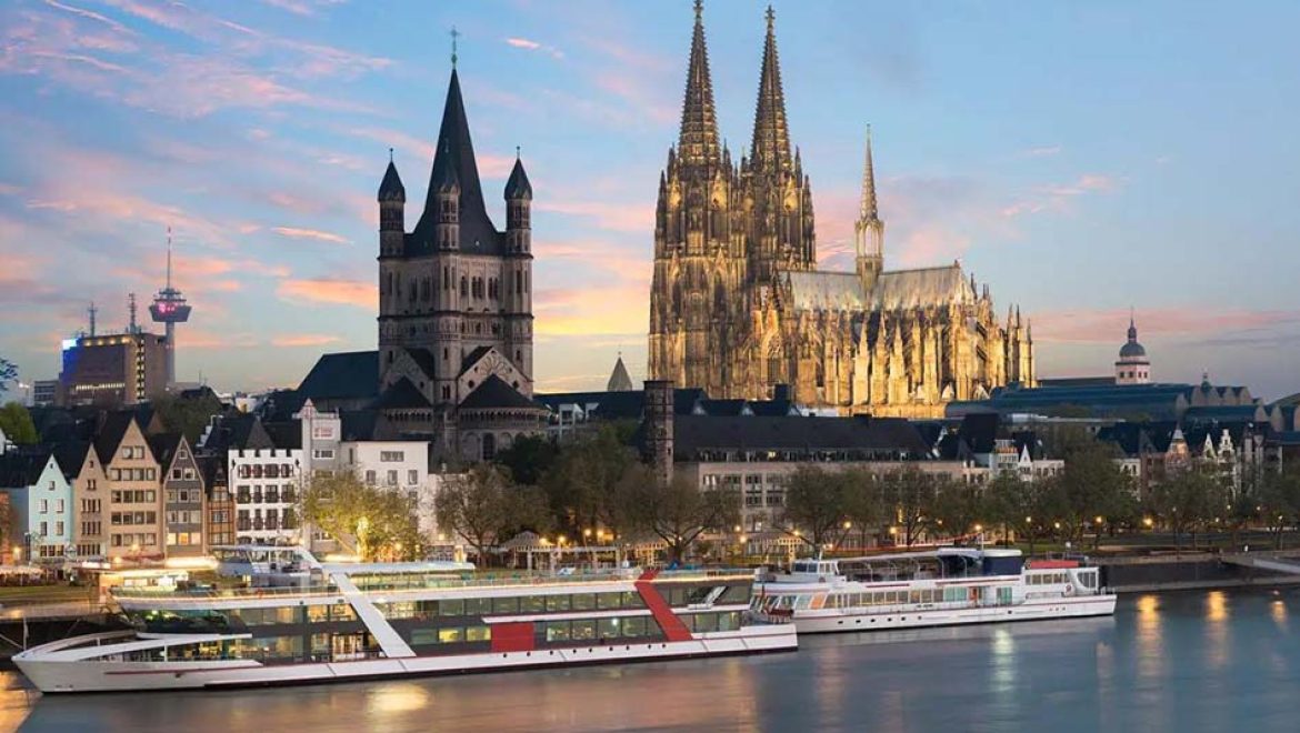 תתחילו להתרגל: סלבריטי קרוזס זה לא רק שייט ים, כעת גם נהרות