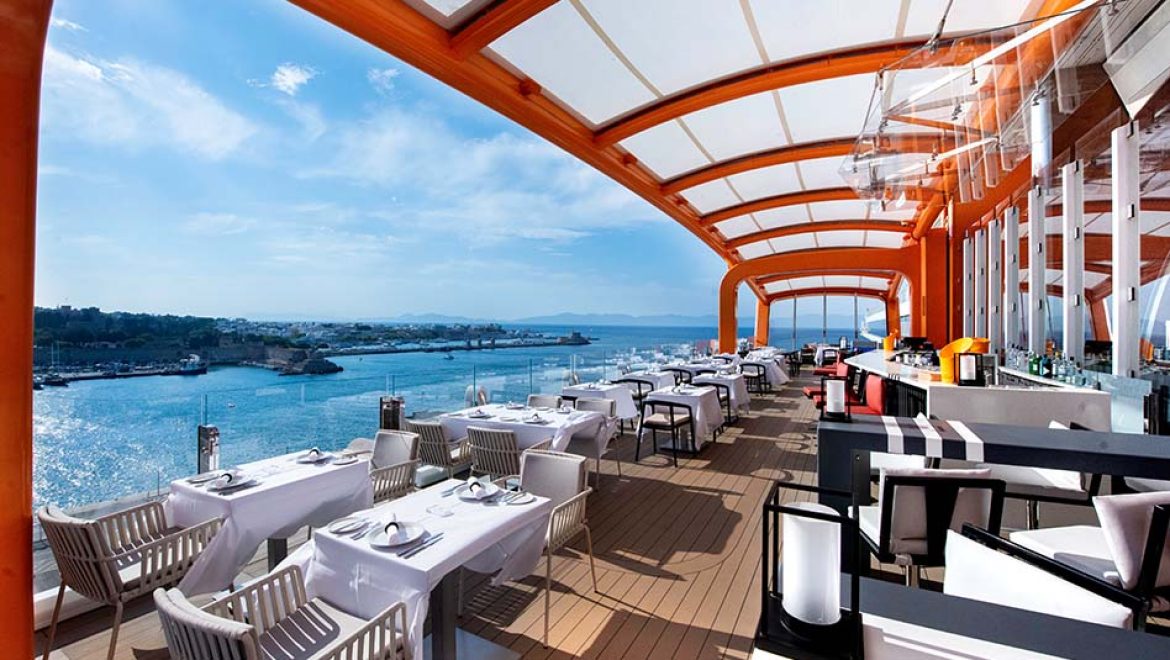 להרגיש כמו נשיא: סלבריטי קרוזס השיקה את שייט הנשיא 2025