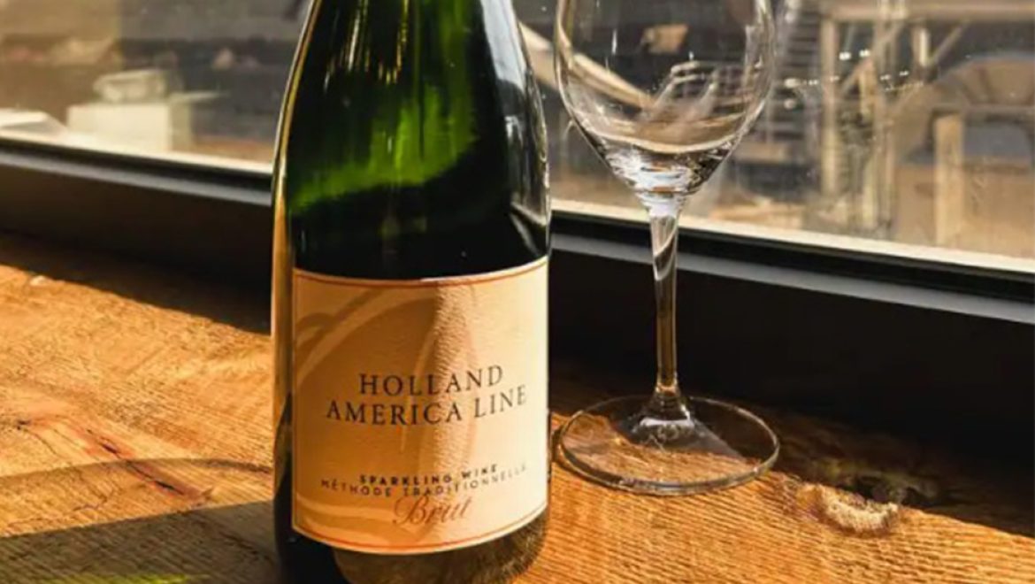 שדרוג יוקרתי: הולנד אמריקה ליין מציעה יין מבעבע בלעדי
