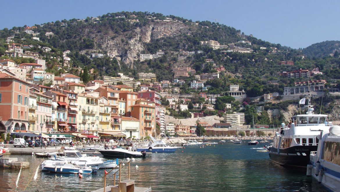 ניס מצטרפת למאבק נגד תיירות יתר: העגינה לספינות קטנות בלבד